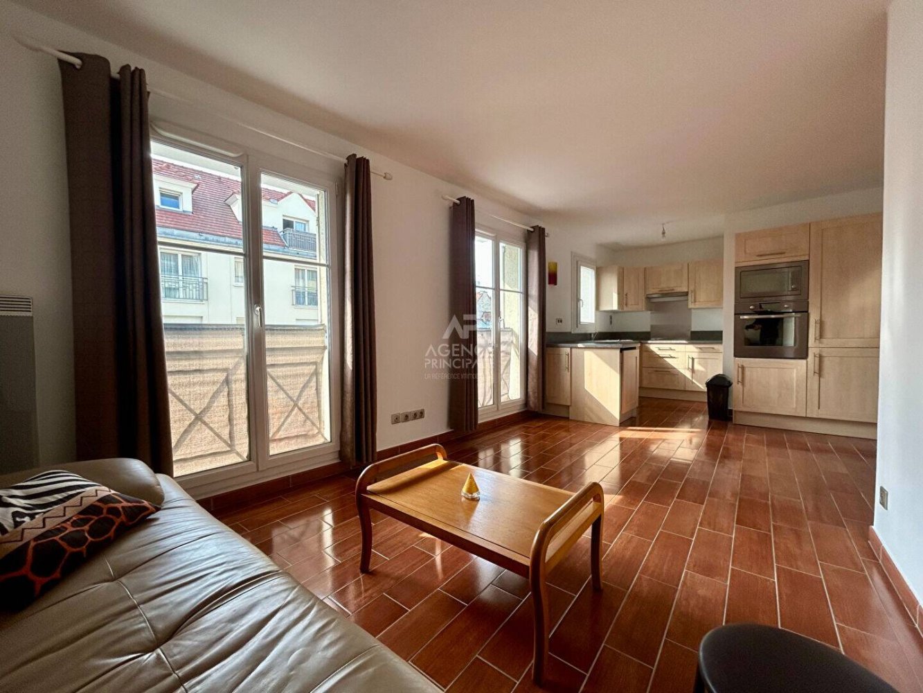 Apartamento de 1 dormitorio en Poissy, France No. 168802