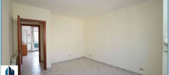 5 rooms Apartment in Messina, Italy No. 310725 27