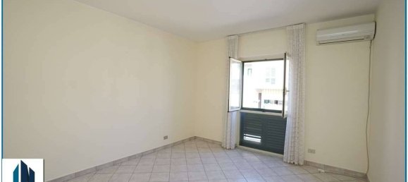 5 rooms Apartment in Messina, Italy No. 310725 26