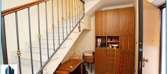 5 rooms Apartment in Messina, Italy No. 310725 6