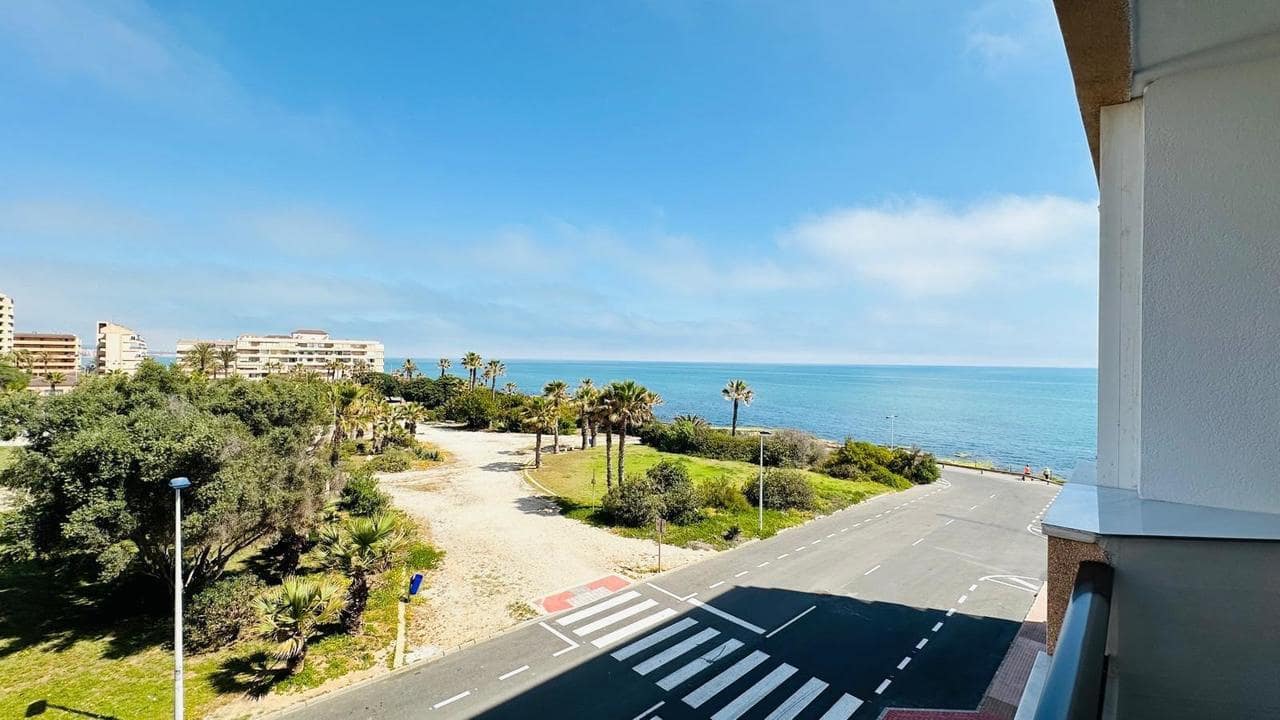 1 bedroom Apartment in Torrevieja, Spain No. 182866