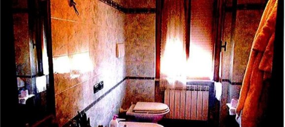 5 bedrooms Apartment in Umbertide, Italy No. 380707 6