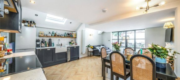 2 Schlafzimmer Wohnung in London, United Kingdom, Nr. 12757 3