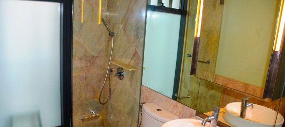 3 bedrooms Condo in Bangkok, Thailand No. 7183 16