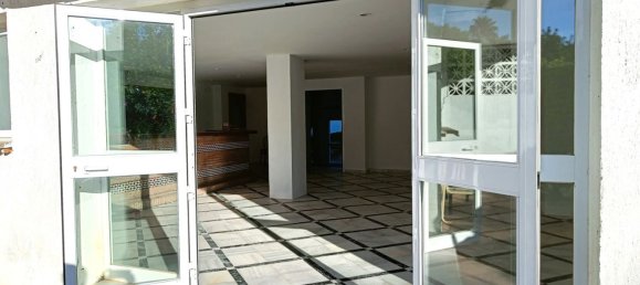 236m² Commercial property in Estepona, Spain No. 148962 45