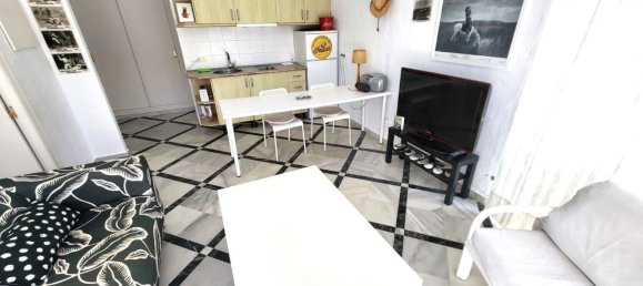 236m² Commercial property in Estepona, Spain No. 148962 31