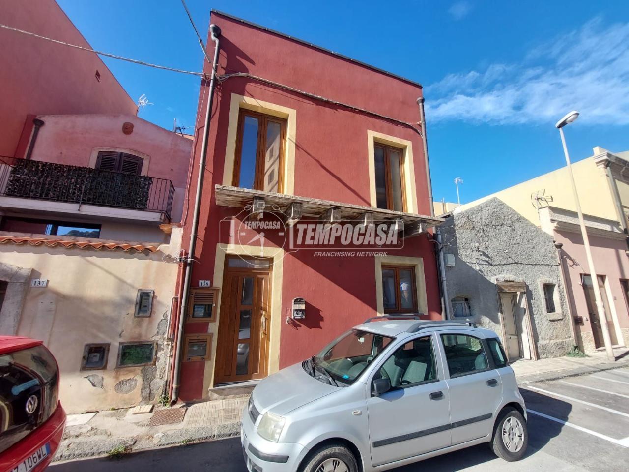 4-Zimmer Haus in Milazzo, Italy, Nr. 170757