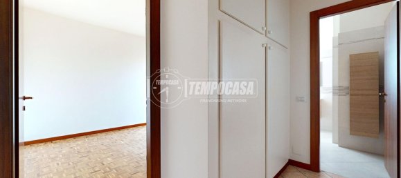 2 bedrooms Apartment in Carpi, Italy No. 171348 15
