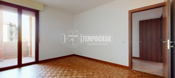 2 bedrooms Apartment in Carpi, Italy No. 171348 18