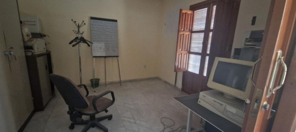 Escritório em Cordoba, Spain 110 m² N.º 179400 24