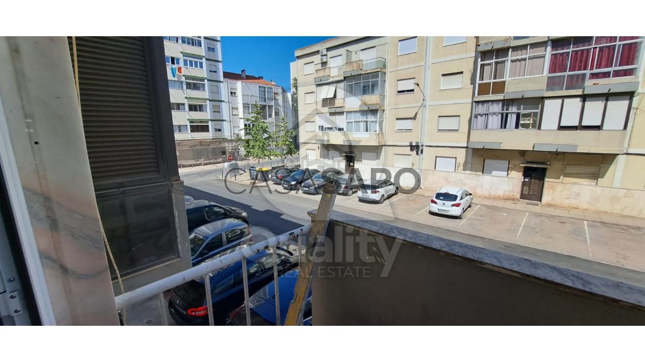 2 bedrooms Apartment in Barreiro, Portugal No. 256868