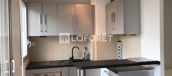 1 bedroom Apartment in Paris, France No. 314825 6