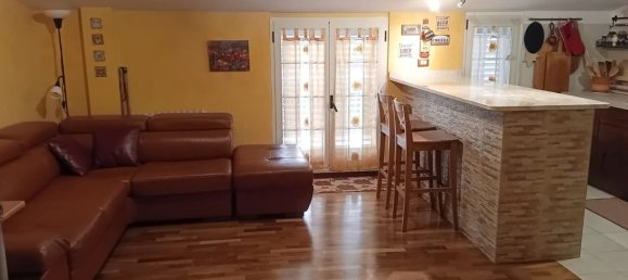 2 bedrooms Apartment in Pianella, Italy No. 329483 8