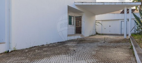 4 bedrooms House in Seixal, Portugal No. 22534 42