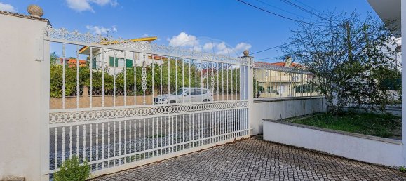 4 bedrooms House in Seixal, Portugal No. 22534 5