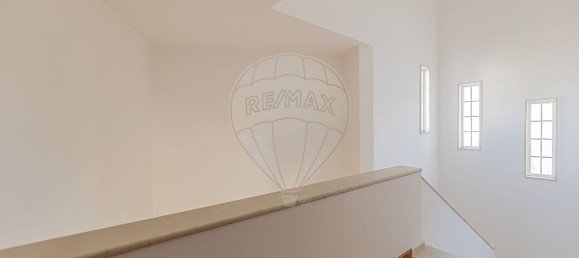 4 bedrooms House in Seixal, Portugal No. 22534 23