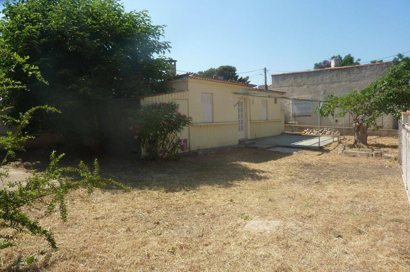 1 bedroom House in Istres, France No. 329886