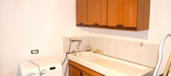 2 bedrooms House in Fivizzano, Italy No. 120163 9