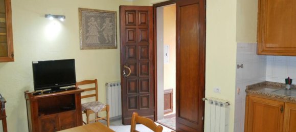 2 bedrooms House in Fivizzano, Italy No. 120163 7