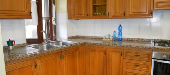 2 bedrooms House in Fivizzano, Italy No. 120163 8