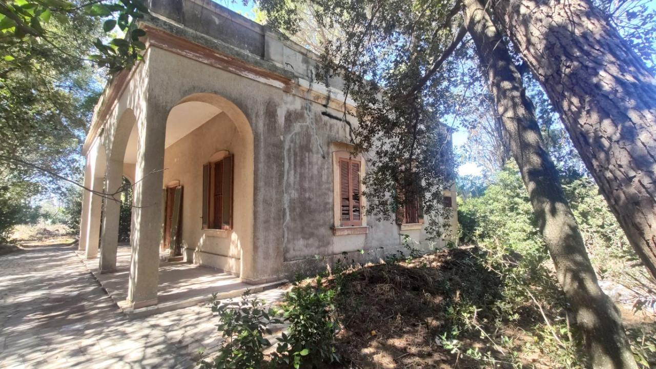 5غرفة فيلا في Matino, Italy رقم 230494