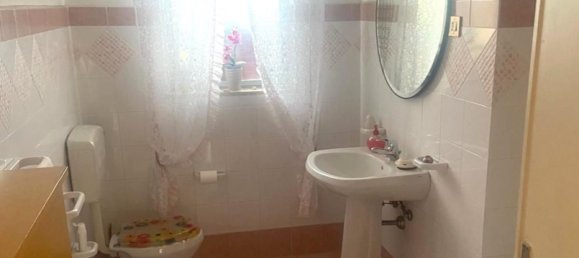 5-Zimmer Wohnung in Palermo, Italy, Nr. 46498 9