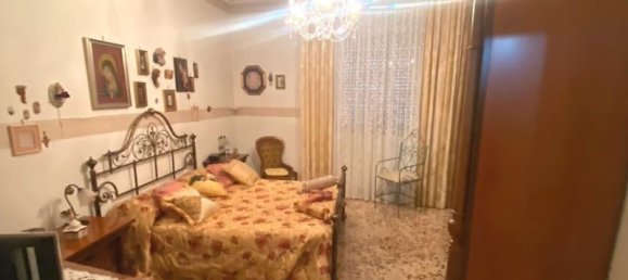 5-Zimmer Wohnung in Palermo, Italy, Nr. 46498 6