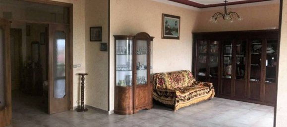 5-salle Appartement à Vibo Valentia, Italy No. 66911 3