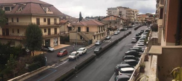 5-salle Appartement à Vibo Valentia, Italy No. 66911 17