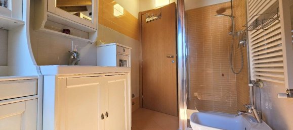 4 rooms Apartment in Vanzago, Italy No. 34900 43