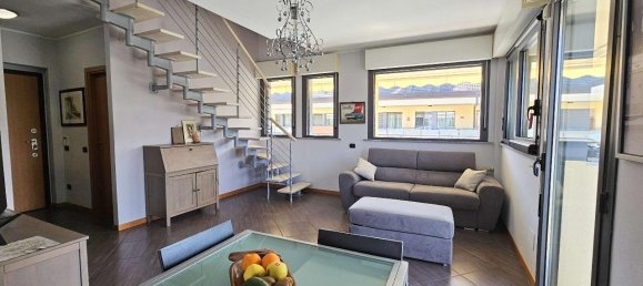 4 rooms Apartment in Vanzago, Italy No. 34900 11