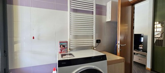 4 rooms Apartment in Vanzago, Italy No. 34900 25