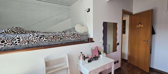 4 rooms Apartment in Vanzago, Italy No. 34900 32