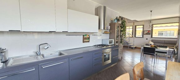 4 rooms Apartment in Vanzago, Italy No. 34900 13