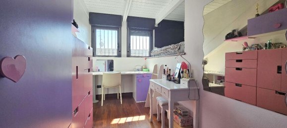 4 rooms Apartment in Vanzago, Italy No. 34900 28