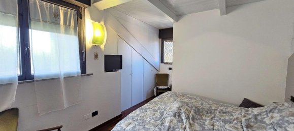 4 rooms Apartment in Vanzago, Italy No. 34900 38