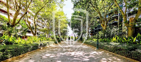 Apartamento de 4 dormitorios en Valencia, Spain No. 160056 23