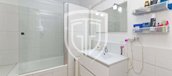 Apartamento de 4 dormitorios en Valencia, Spain No. 160056 16
