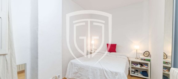 Apartamento de 4 dormitorios en Valencia, Spain No. 160056 5