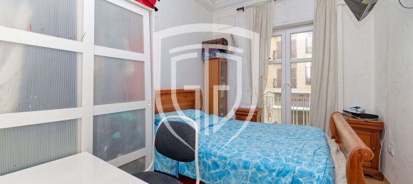 Apartamento de 4 dormitorios en Valencia, Spain No. 160056 11