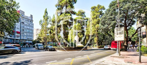 Apartamento de 4 dormitorios en Valencia, Spain No. 160056 22