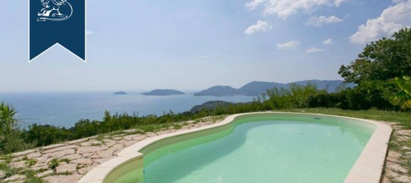 3 bedrooms Villa in Lerici, Italy No. 362922 25