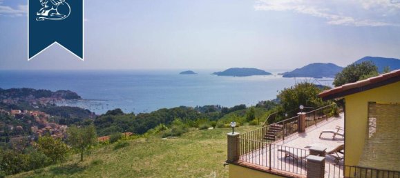 3 bedrooms Villa in Lerici, Italy No. 362922 7