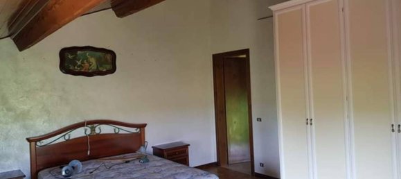 3 bedrooms House in Carpi, Italy No. 221065 15