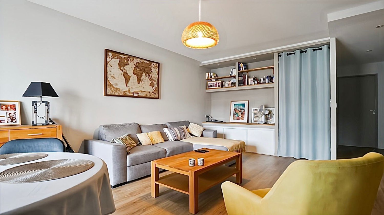 Apartamento de 2 dormitorios en La Roche-sur-Yon, France No. 299205