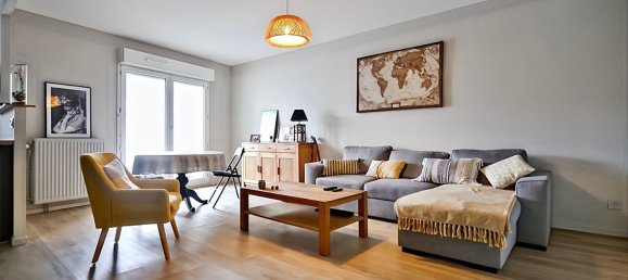 Apartamento de 2 dormitorios en La Roche-sur-Yon, France No. 299205 4