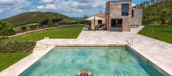 4 bedrooms Villa in Volterra, Italy No. 120495 11