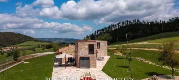 4 bedrooms Villa in Volterra, Italy No. 120495 2