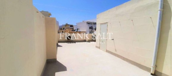 3 bedrooms House in San Gwann, Malta No. 4738 8