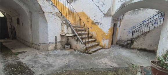 5 Schlafzimmer Schlösser in Copertino, Italy, Nr. 362805 8